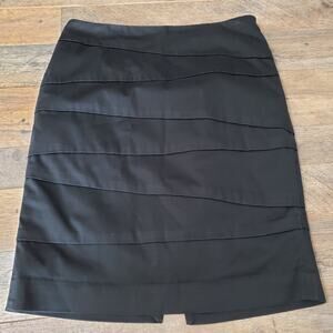 White House Black Market WHBM Black Tiered Layered Pencil Skirt Size 6